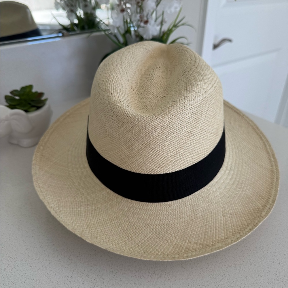 Classic Cream Panama Fedora Hat with Black Band - Picture 2 of 3